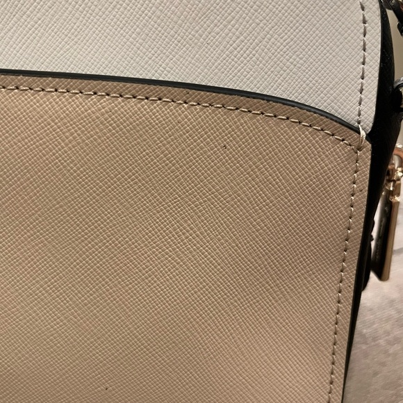 Kate Spade ♠️ Crossbody bag - Picture 7 of 13